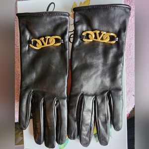 Valentino Leather gloves